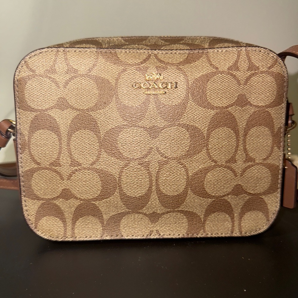 Small crossbody
